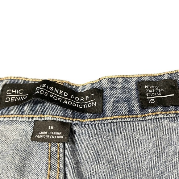 Denim Blue Women's Shorts Bundle - Chic - Wonderly - Gloria Vanderbilt - Sz 16 - Picture 5 of 16